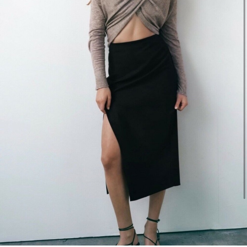 COPY - Zara Split midi skirt size xl